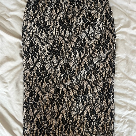 Moon Collection Black Embellished Pencil Midi Skirt - Picture 1 of 4